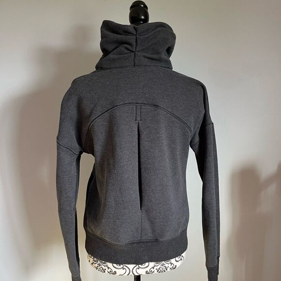 Lululemon Cuddle Up sweater​ - Picture 6 of 6